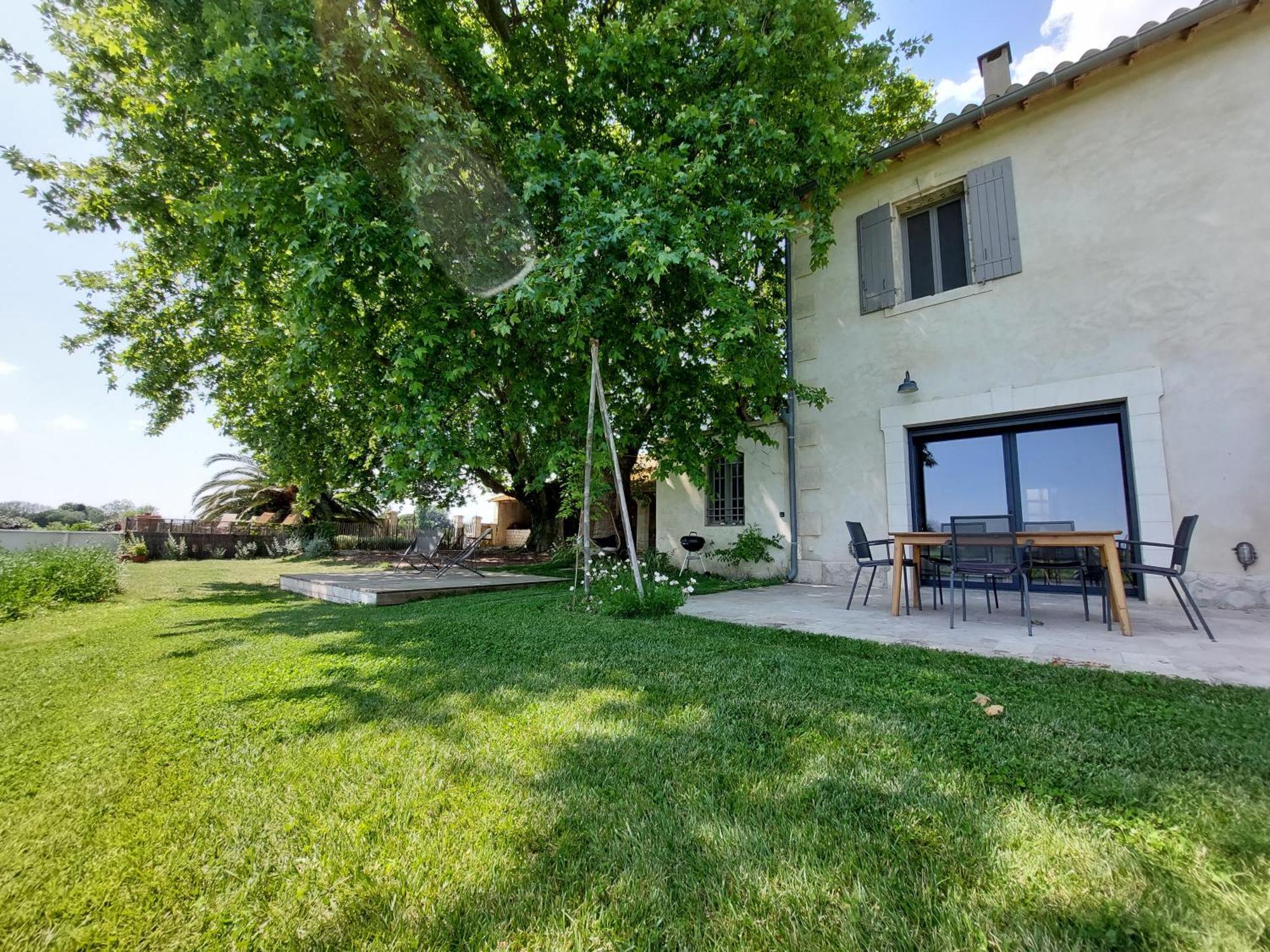Le Campagne Villa Beaucaire  Buitenkant foto